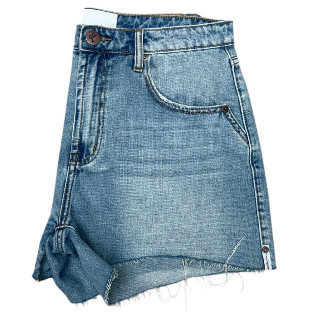 One Teaspoon Legend Denim Shorts Size 32, Casual Cutoff Denim Shorts - Picture 8 of 10